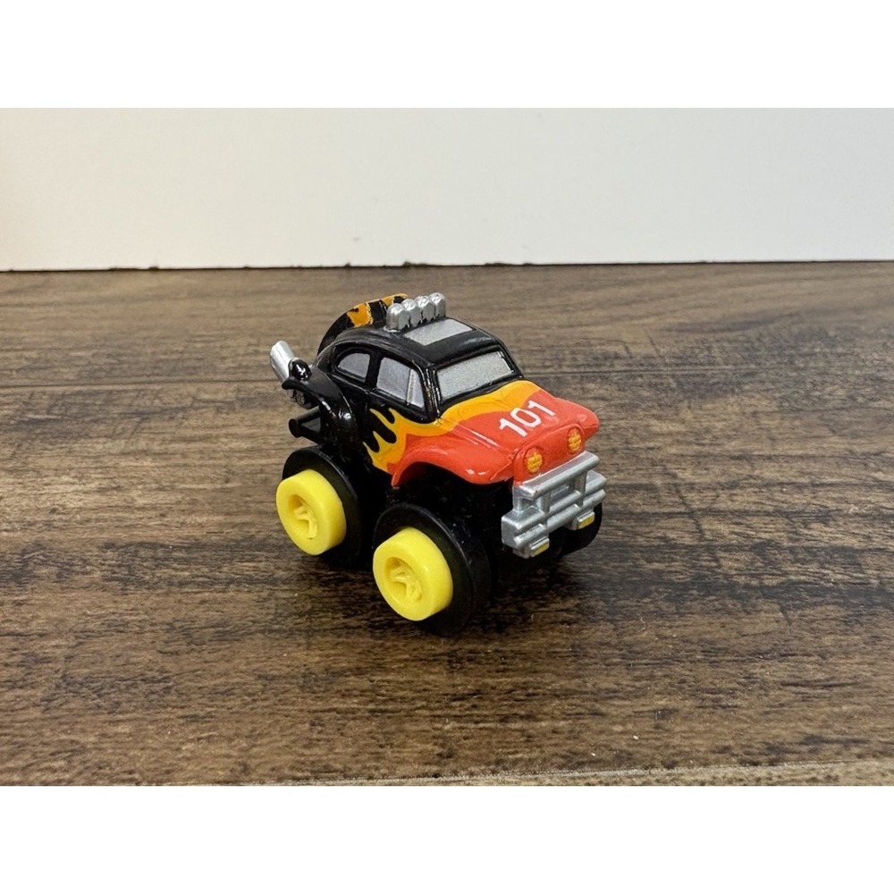 Micro Machines 1.5" Monster Trucks Tuff Trax Tredz Volkswagen Baja Beetle